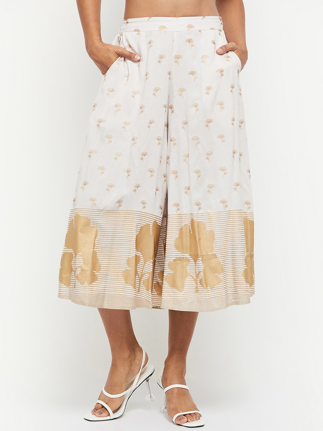 

max Women Gold & White Floral Printed Culottes