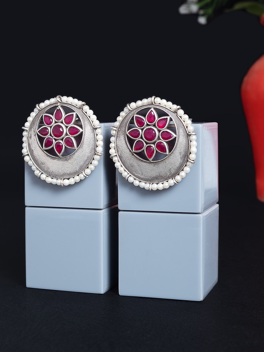 

Golden Peacock Pink & Oxidised Silver-Toned Floral Circular Studs