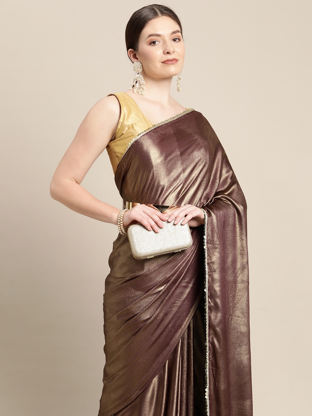 

VASTRANAND Burgundy Solid Sequin Detail Saree with Blouse