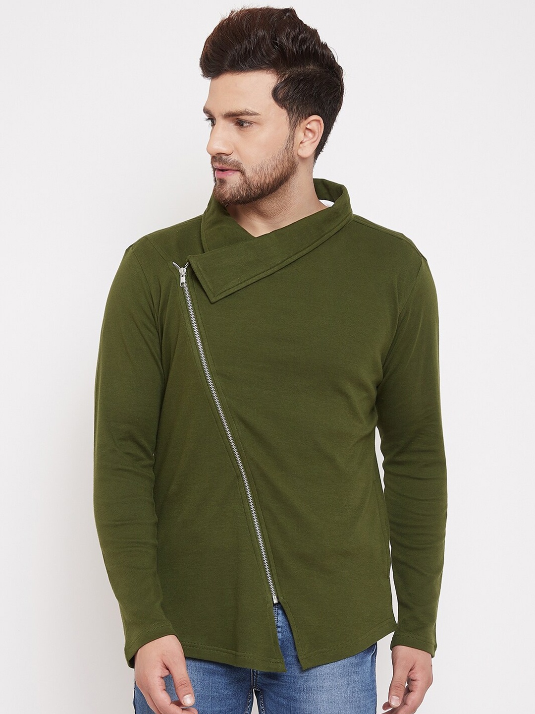 

Hypernation Men Men Green Overlap Collar T-shirt