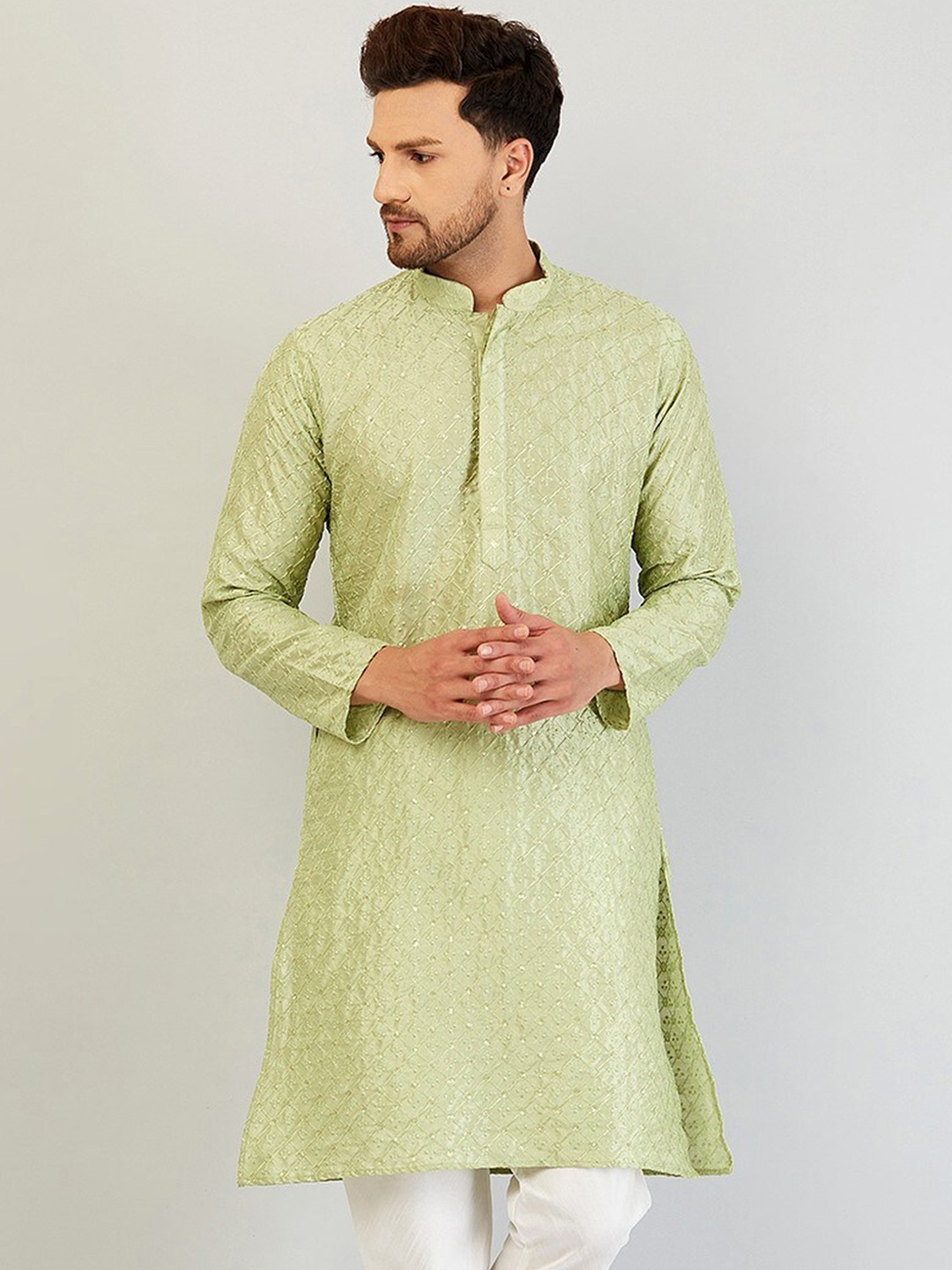 

Armaan Ethnic Men Green Ethnic Motifs Embroidered Thread Work Silk Kurta