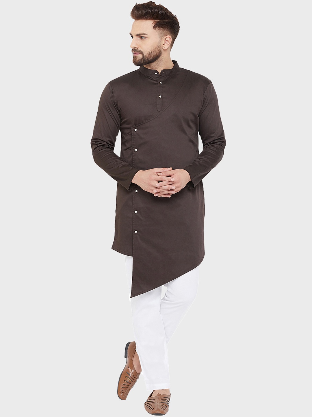 

Hypernation Men Brown Cotton Satin Kurta