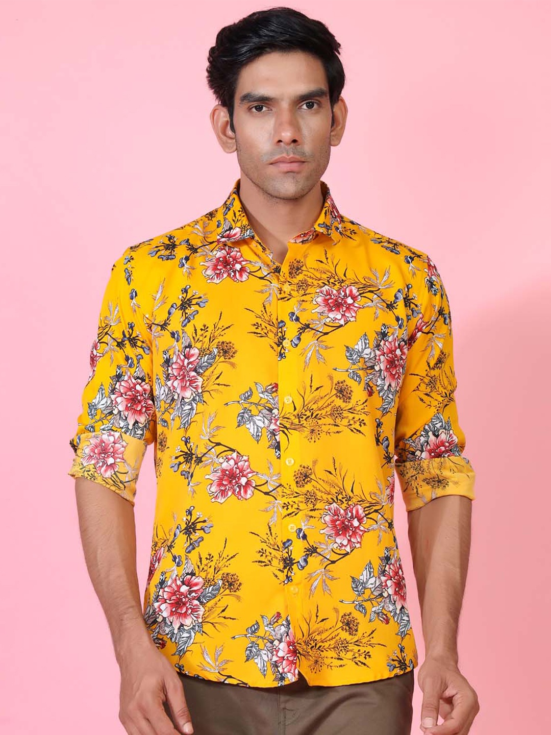 

Tistabene Men Yellow Comfort Floral Printed Casual Shirt