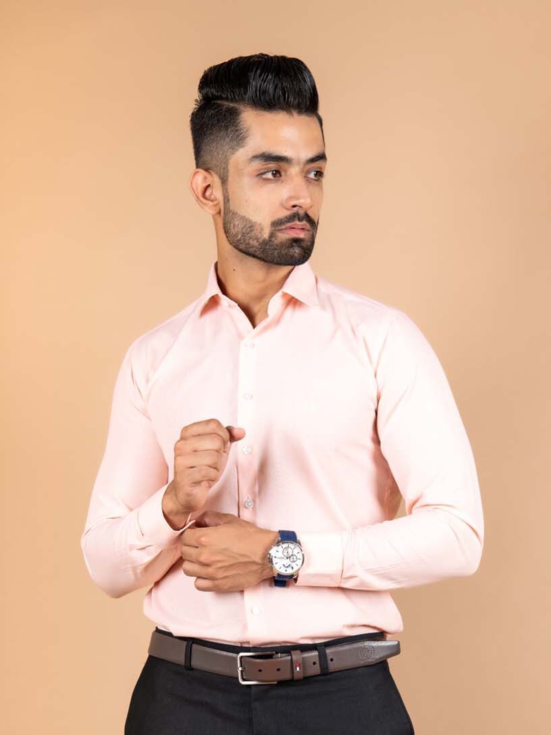 

Tistabene Men Pink Solid Comfort Formal Shirt