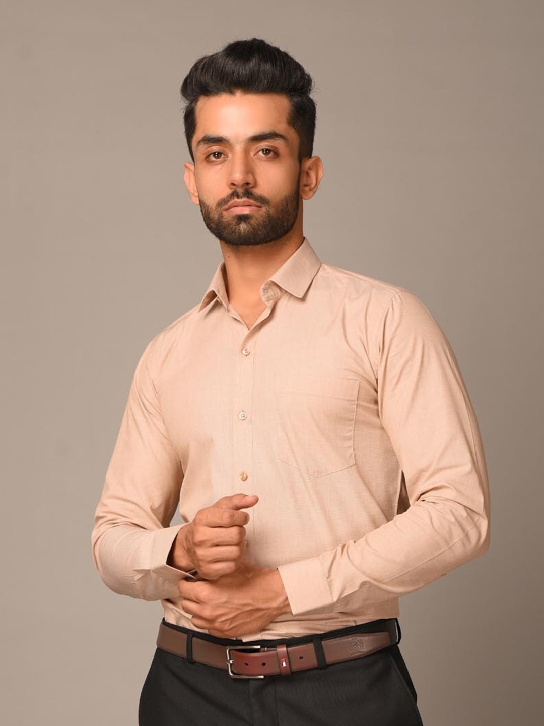

Tistabene Men Beige Solid Comfort Cotton Formal Shirt