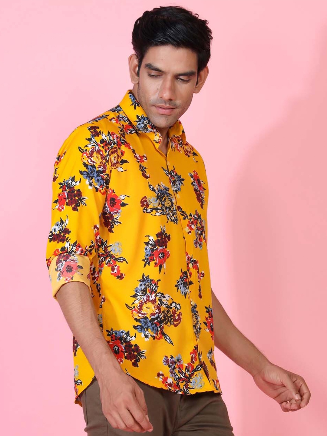 

Tistabene Men Yellow Comfort Floral Printed Casual Shirt
