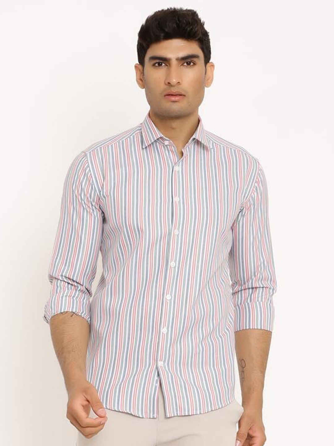 

Tistabene Men Red Comfort Striped Cotton Casual Shirt