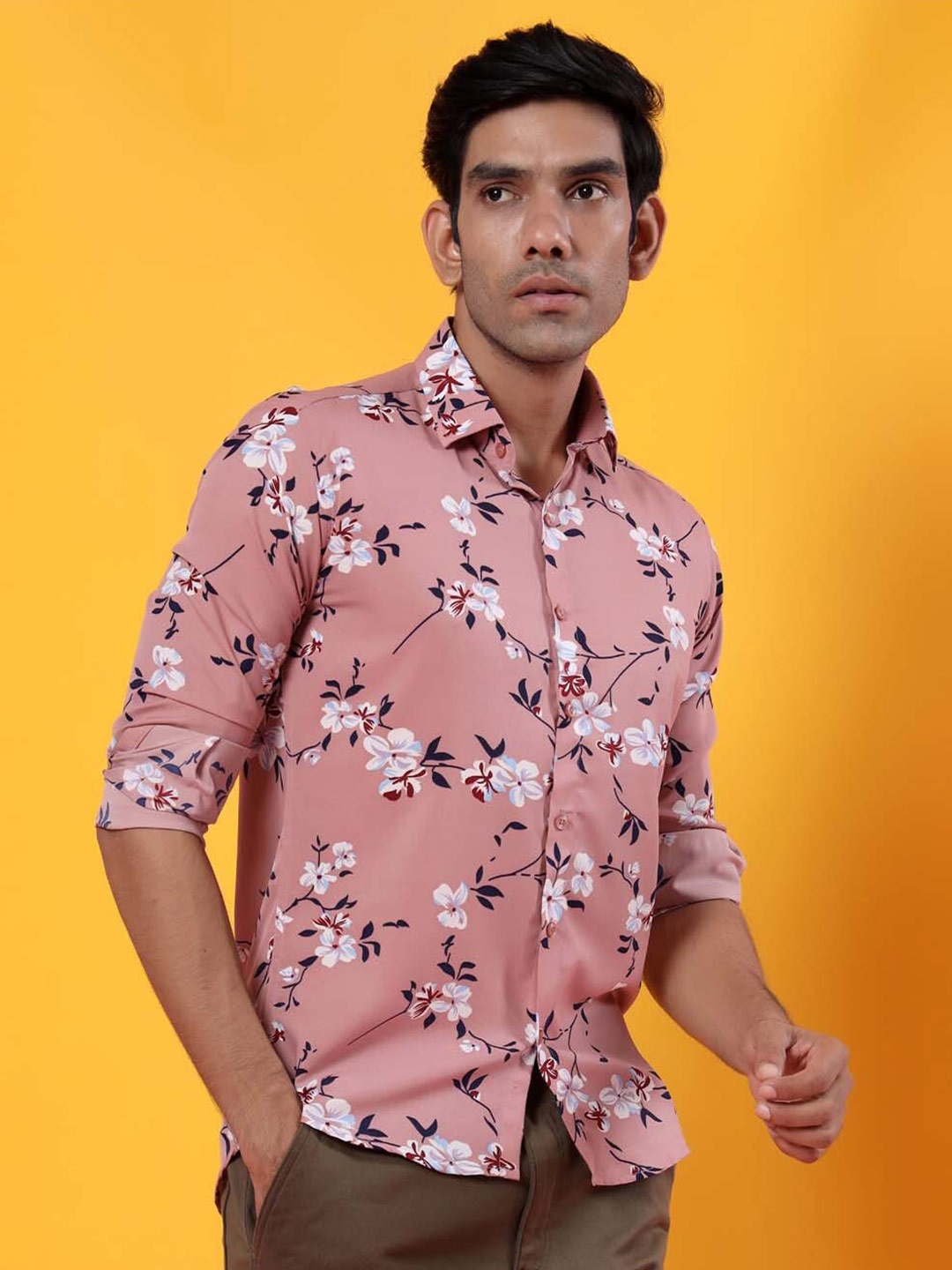 

Tistabene Men Pink Comfort Floral Printed Casual Shirt