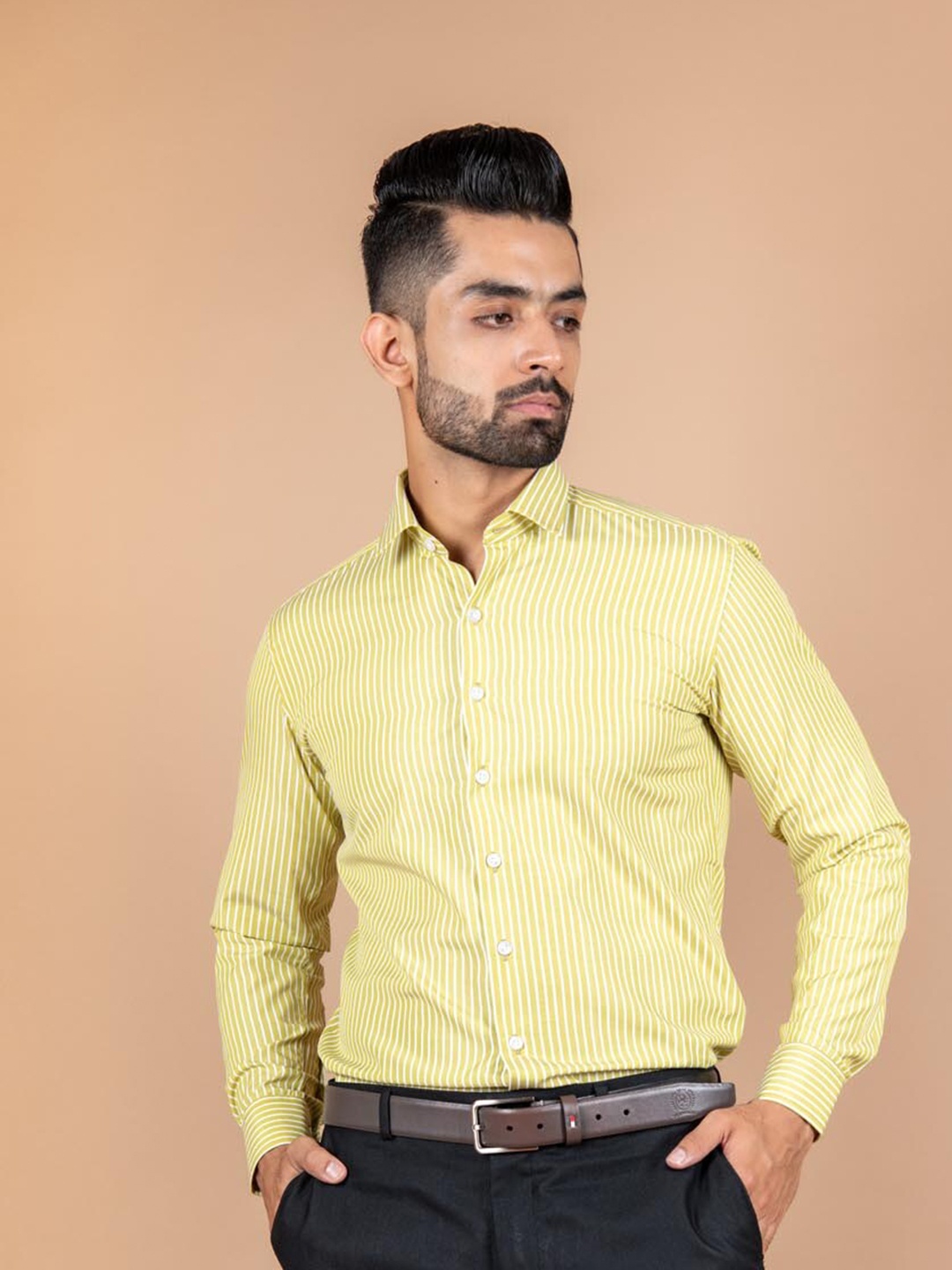 

Tistabene Men Green Striped Formal Shirt