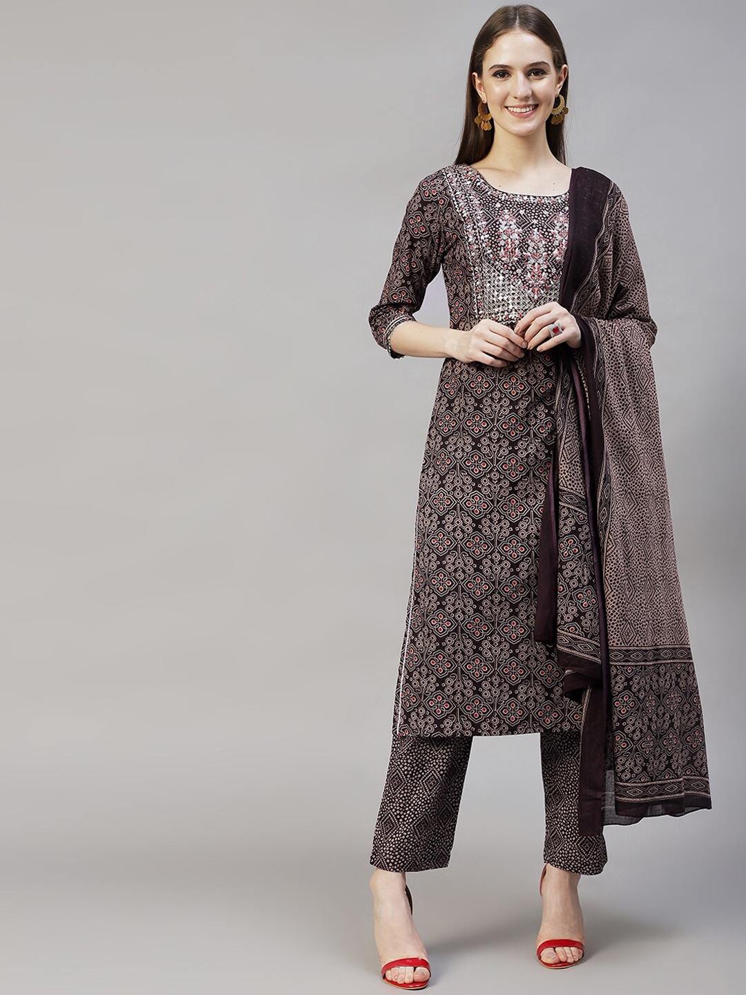 

FASHOR Women Violet Printed & Yoke Thread Work Pure Cotton Kurta with Trousers & Dupatta