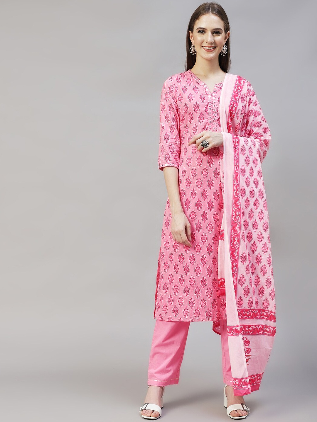 

FASHOR Women Floral Printed Pure Cotton Kurta with Trouser & Dupatta, Pink