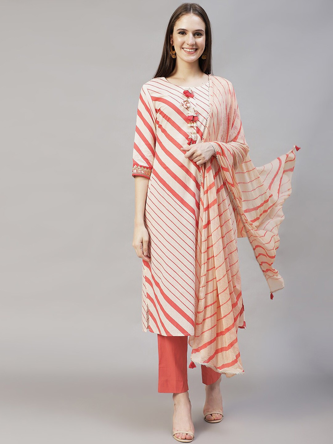 

FASHOR Women Cream-Coloured Printed Pure Cotton Kurta with Trousers & With Dupatta