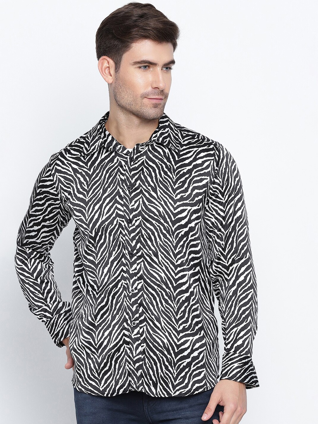 

Oxolloxo Men Black Classic Semi Sheer Printed Casual Shirt