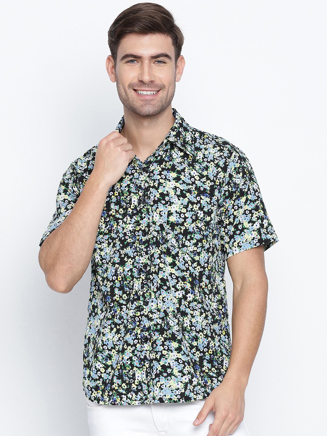 

Oxolloxo Men Blue Classic Floral Printed Casual Shirt