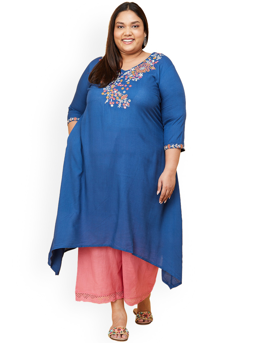 

max Women Blue Floral Yoke Design Thread Work Kurta