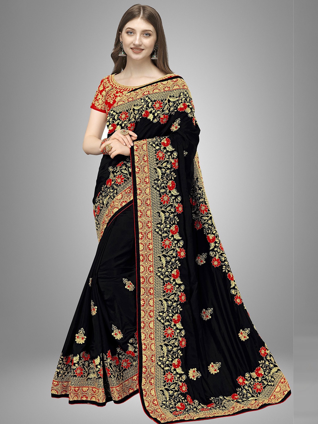 

Trendmalls Black & Gold-Toned Floral Embroidered Silk Blend Saree