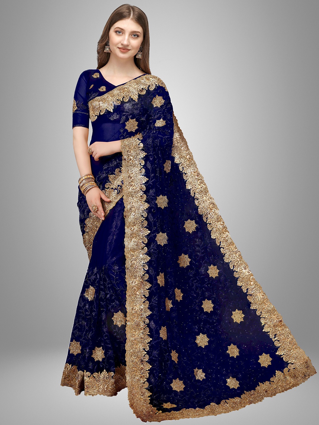 

Trendmalls Navy Blue & Gold-Toned Floral Beads and Stones Net Saree