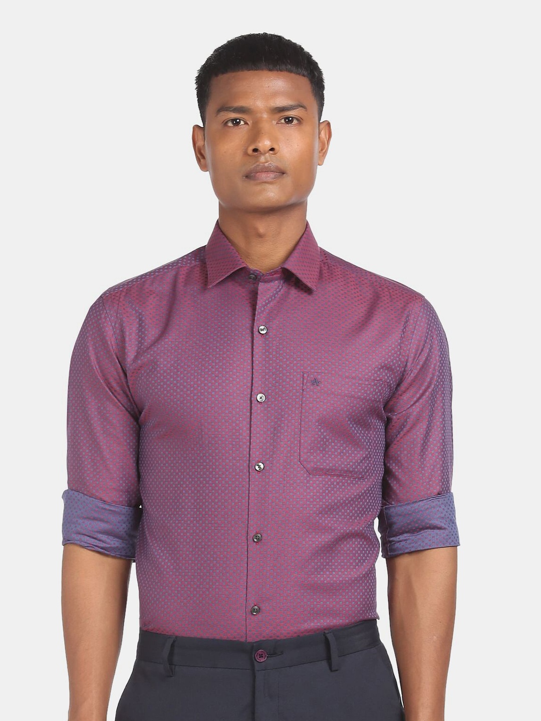 

Arrow Men Burgundy Pure Cotton Slim Fit Formal Shirt