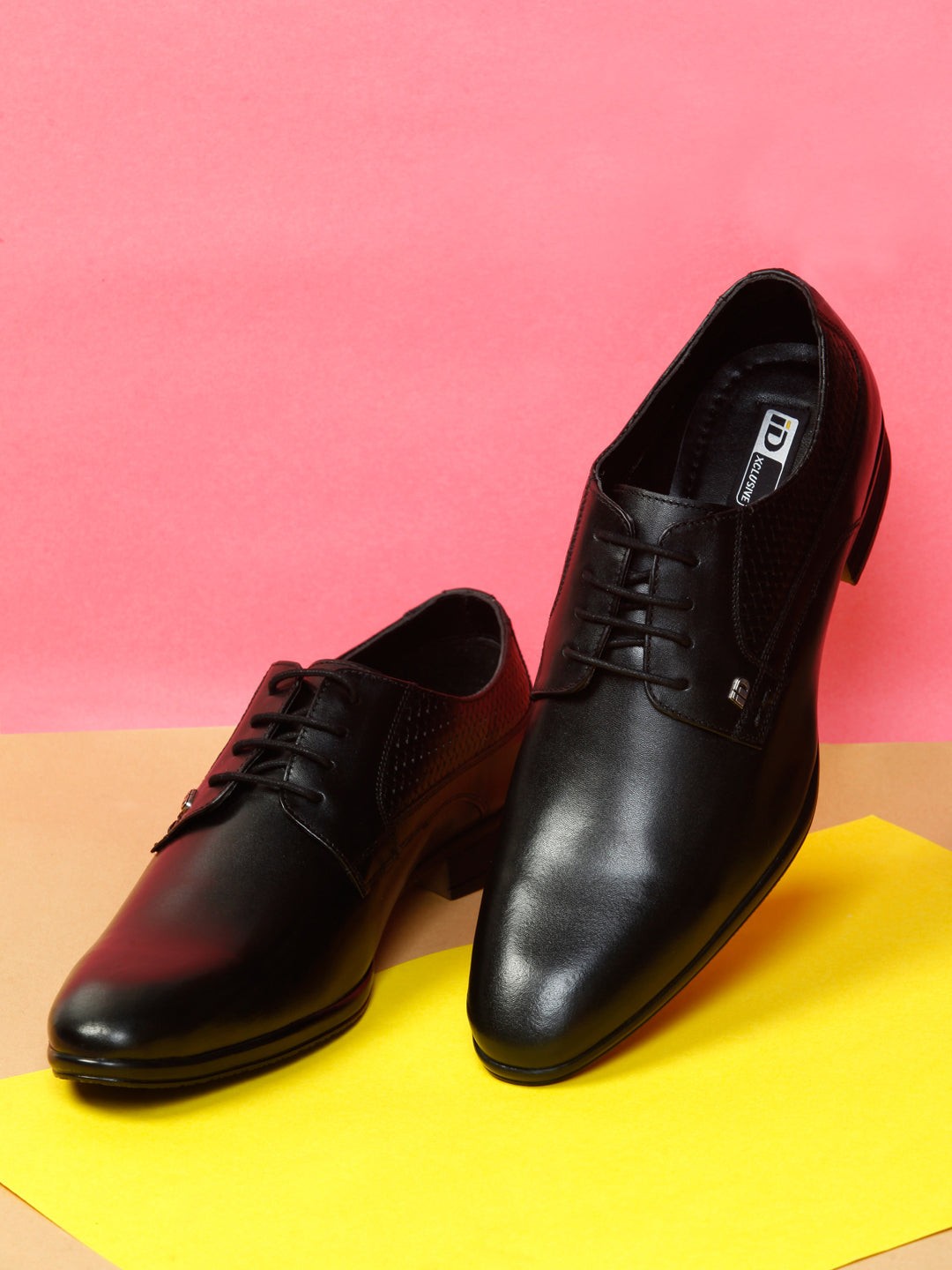 

ID Men Black Solid Leather Lace-Up Formal Derbys