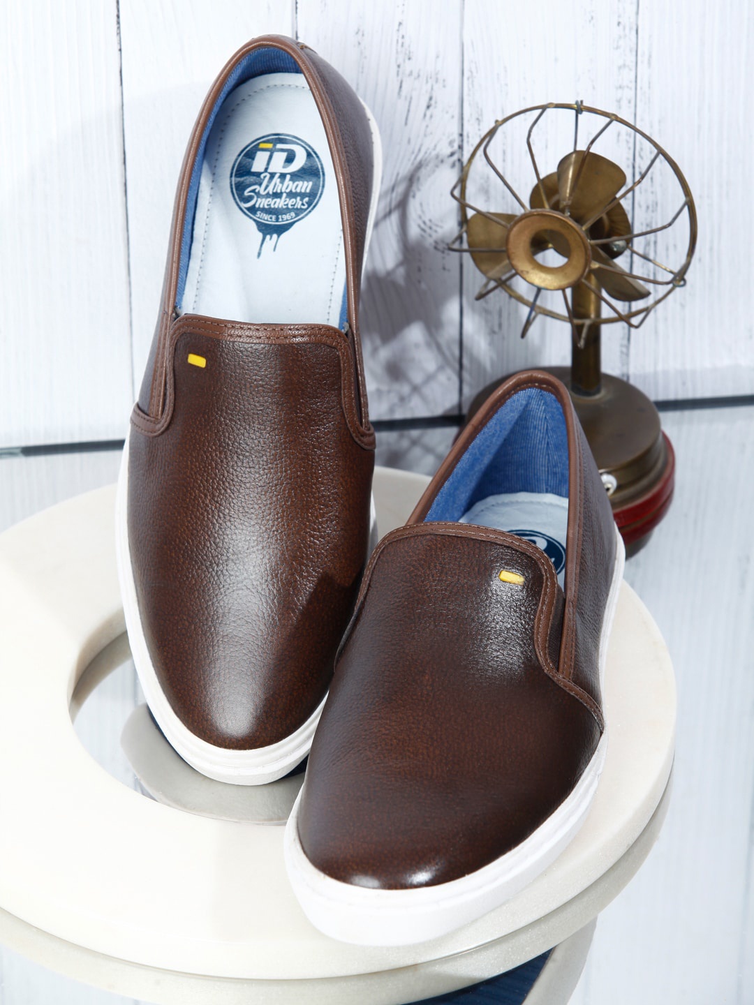 

ID Men Leather Slip-On Sneakers, Tan