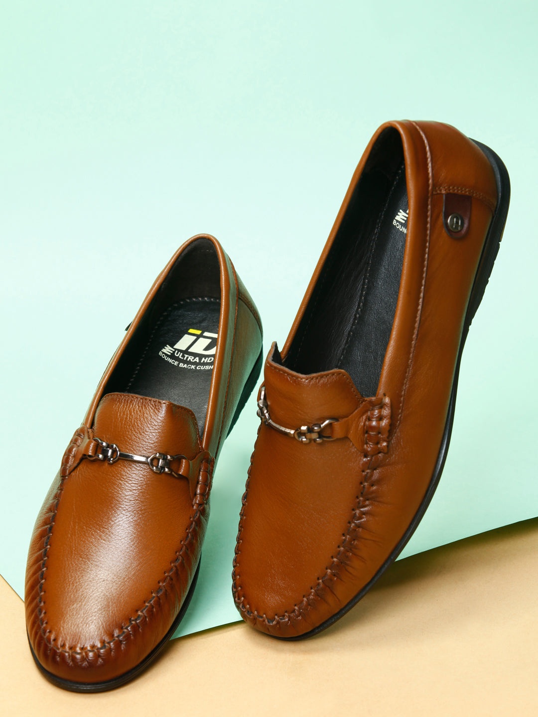 

ID Men Tan Leather Loafers