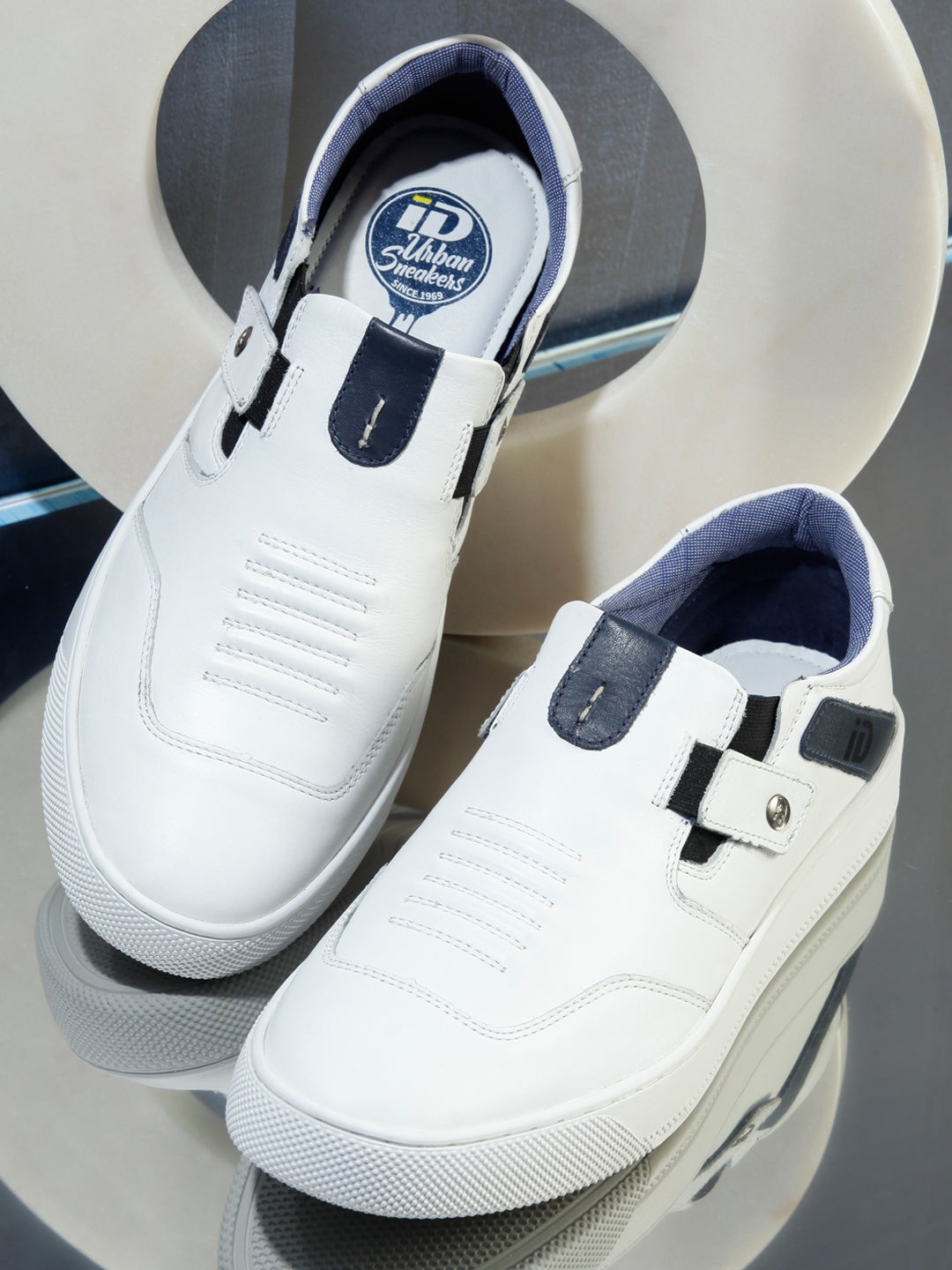 

ID Men White Leather Sneakers