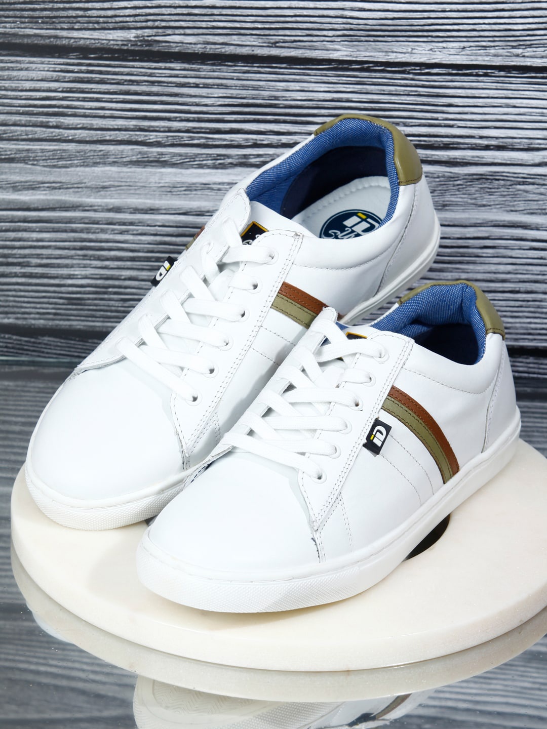 

ID Men White Striped Leather Sneakers