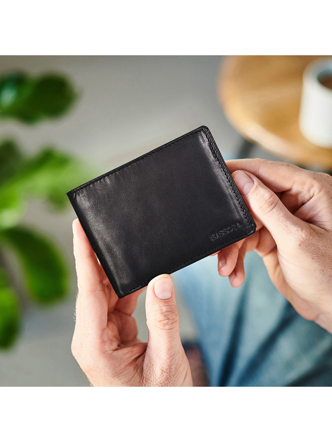 

Sassora Men Black Leather Two Fold Wallet