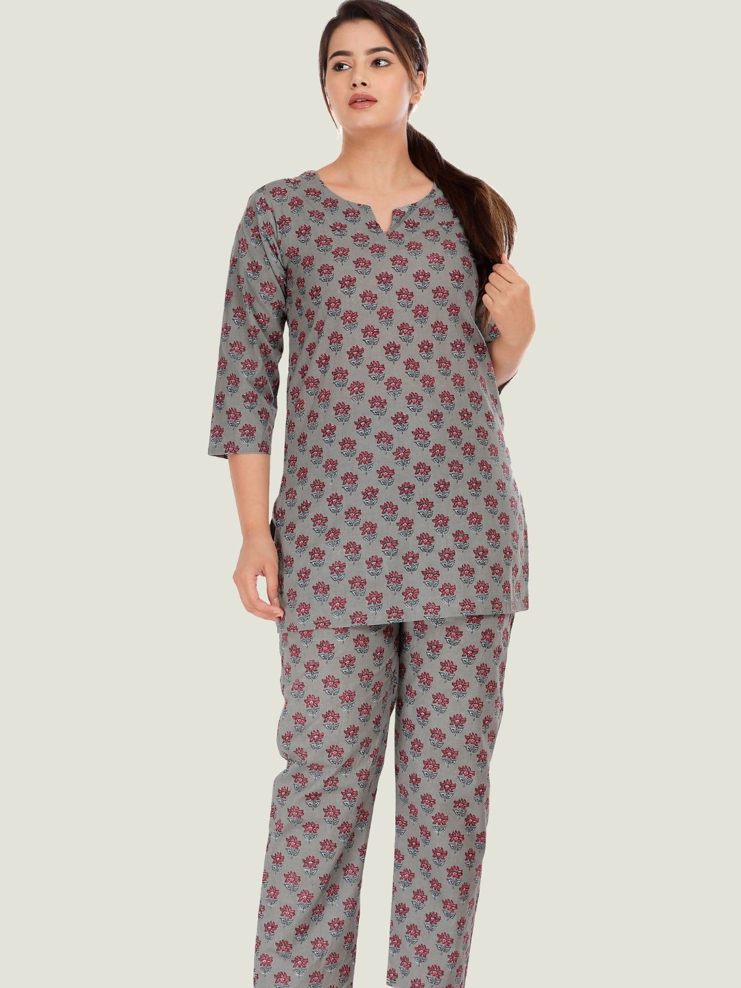 

HOUSE OF JAMOTI Women Grey Floral Printed Pure Cotton Kurti with Trouser
