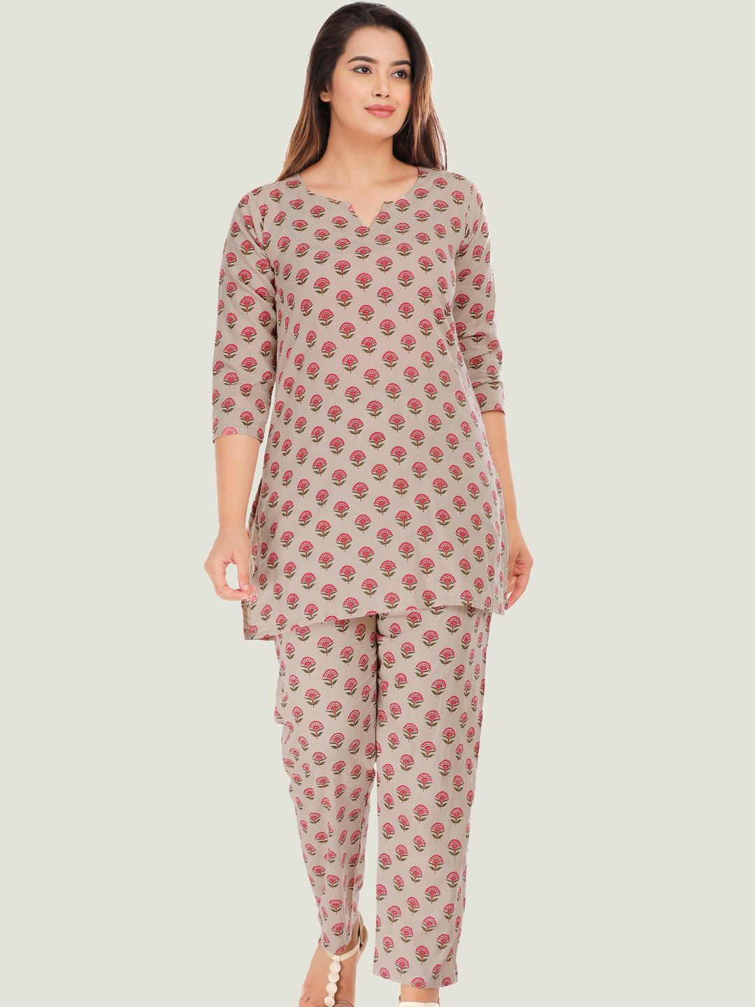 

HOUSE OF JAMOTI Women Grey Floral Printed Pure Cotton Kurti with Trouser