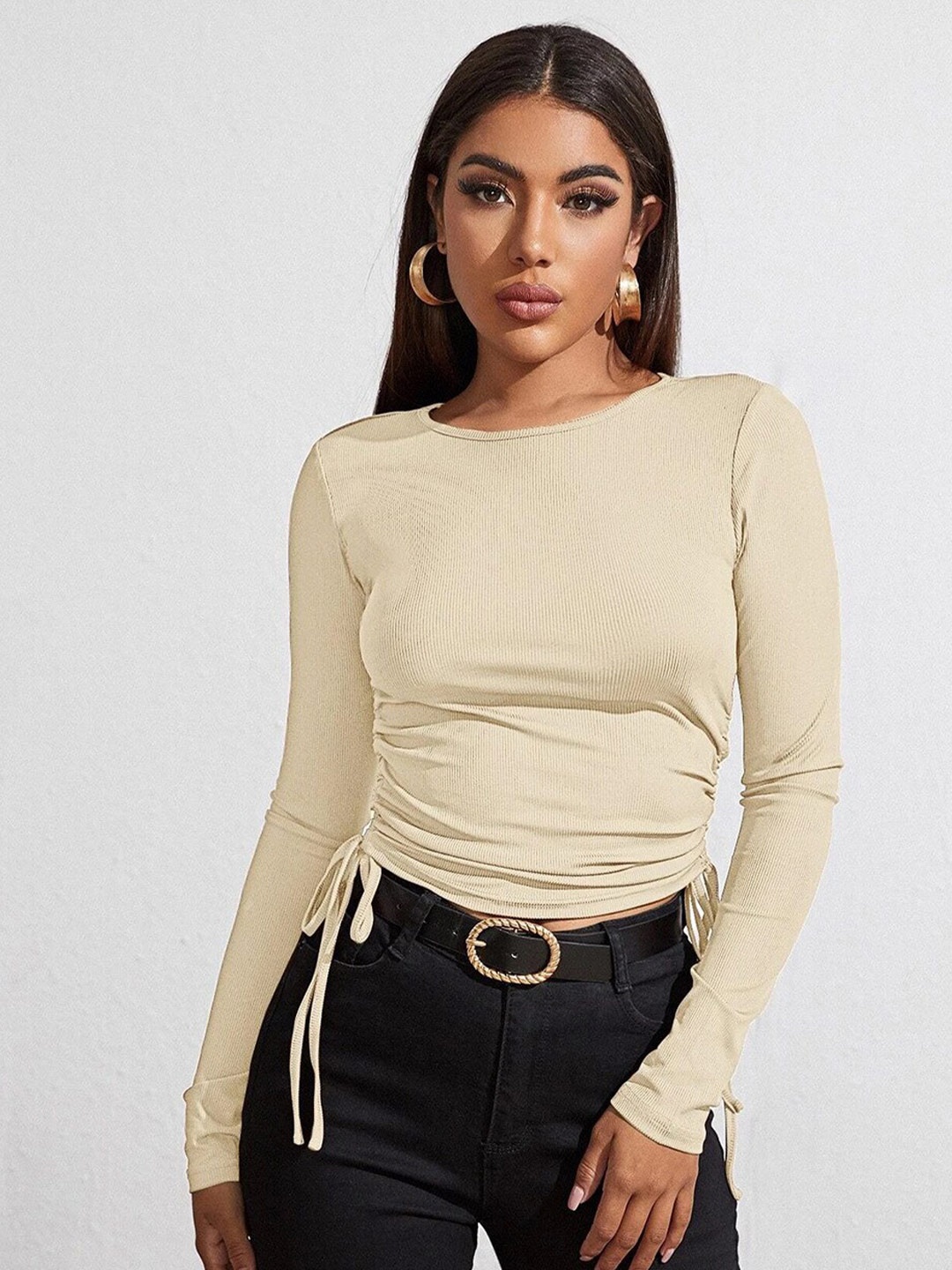 

BoStreet Cream-Coloured Fitted Top
