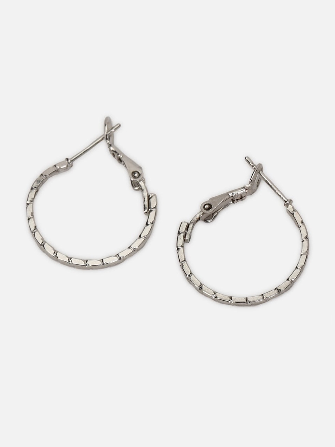 

FOREVER 21 Silver Plated Circular Hoop Earrings