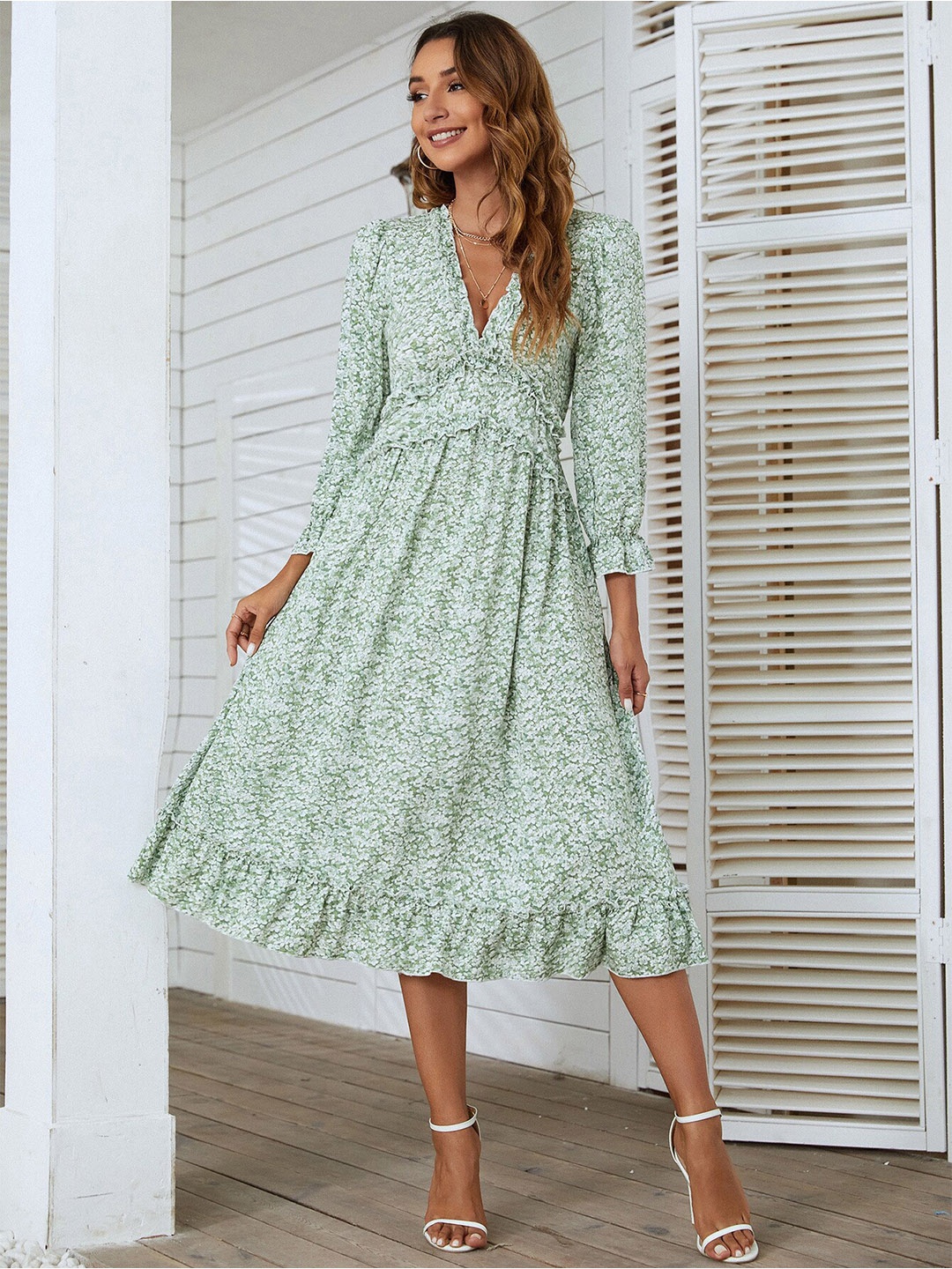 

BoStreet Green Midi Flared Dress