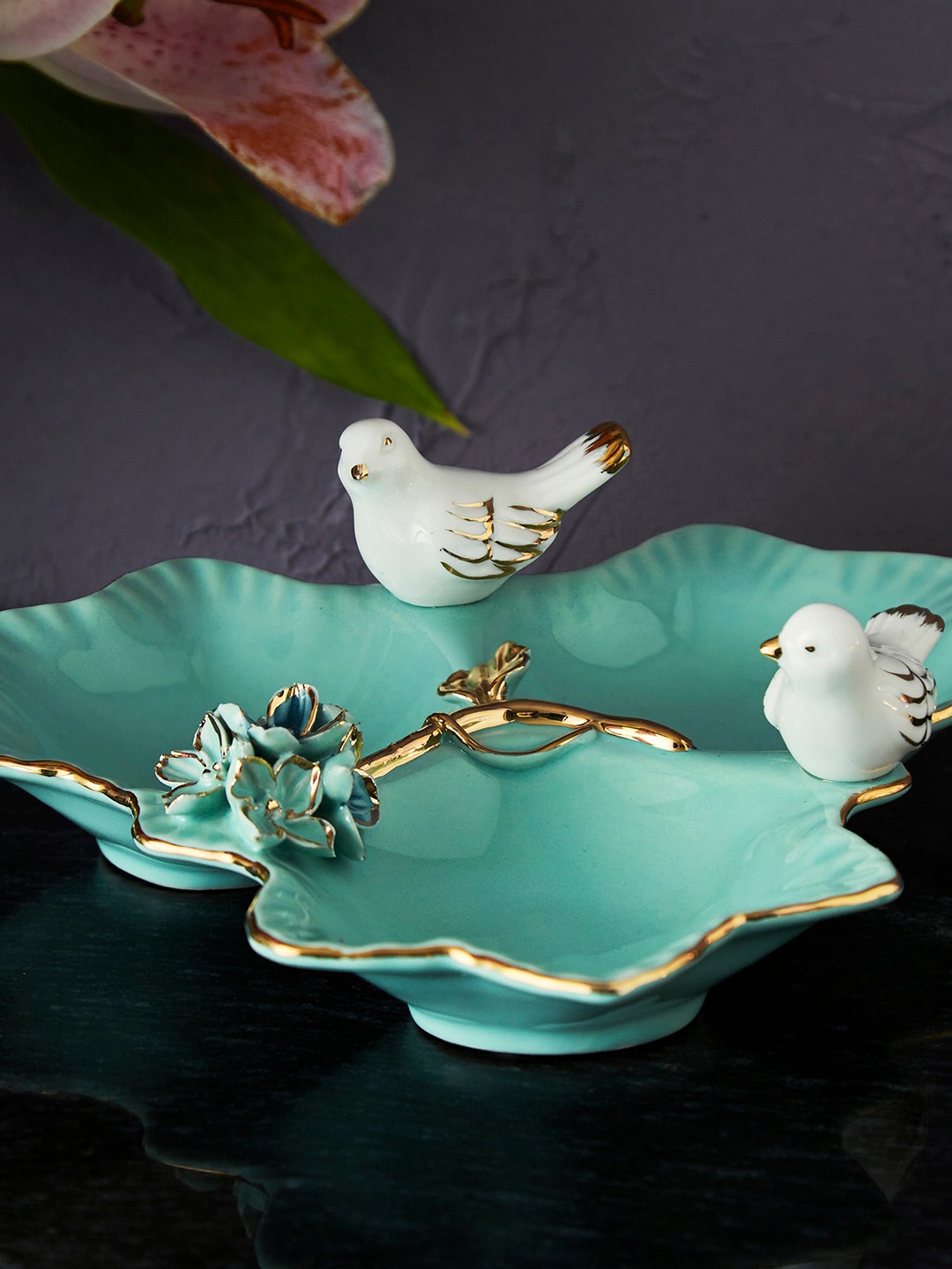 

Home Centre Teal Green & Gold-Toned Textured Serving Platter
