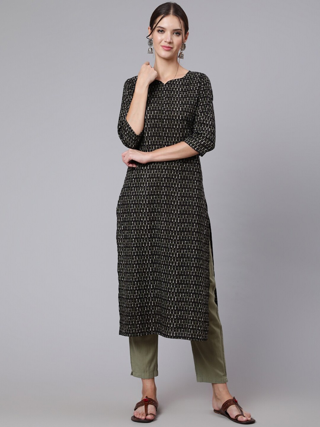 

Nayo Women Black Printed Kurta