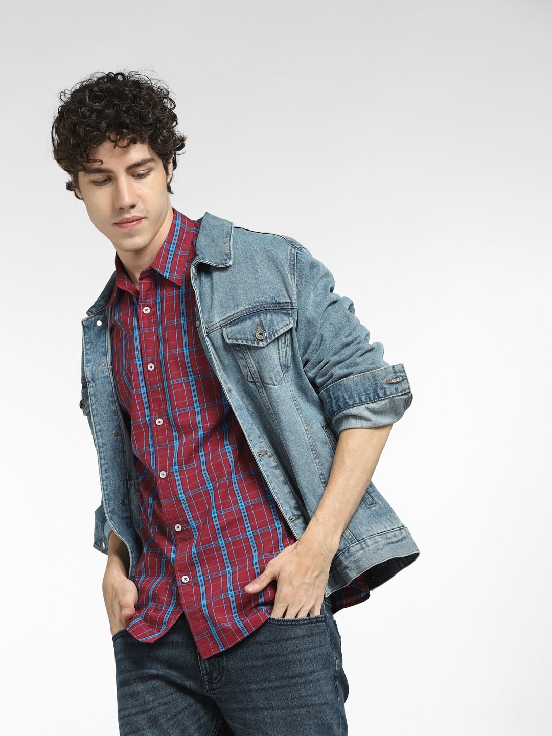 

Jack & Jones Men Maroon Tartan Checks Cotton Casual Shirt