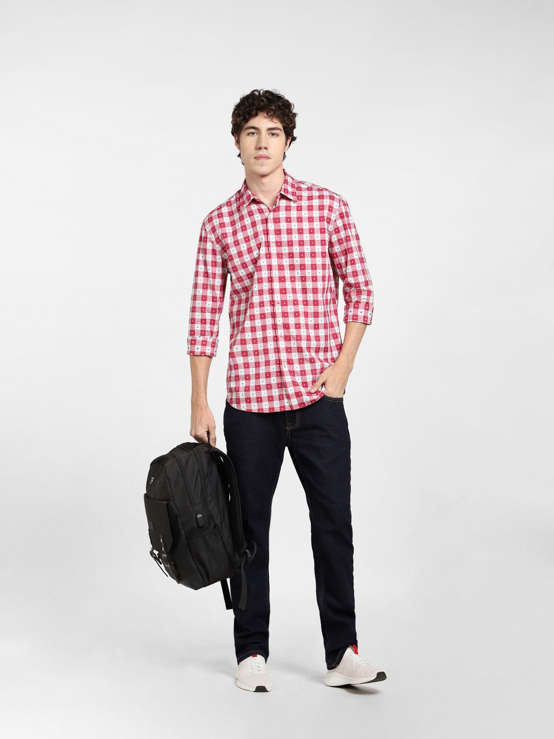 

Jack & Jones Men Red Gingham Checks Checked Casual Shirt