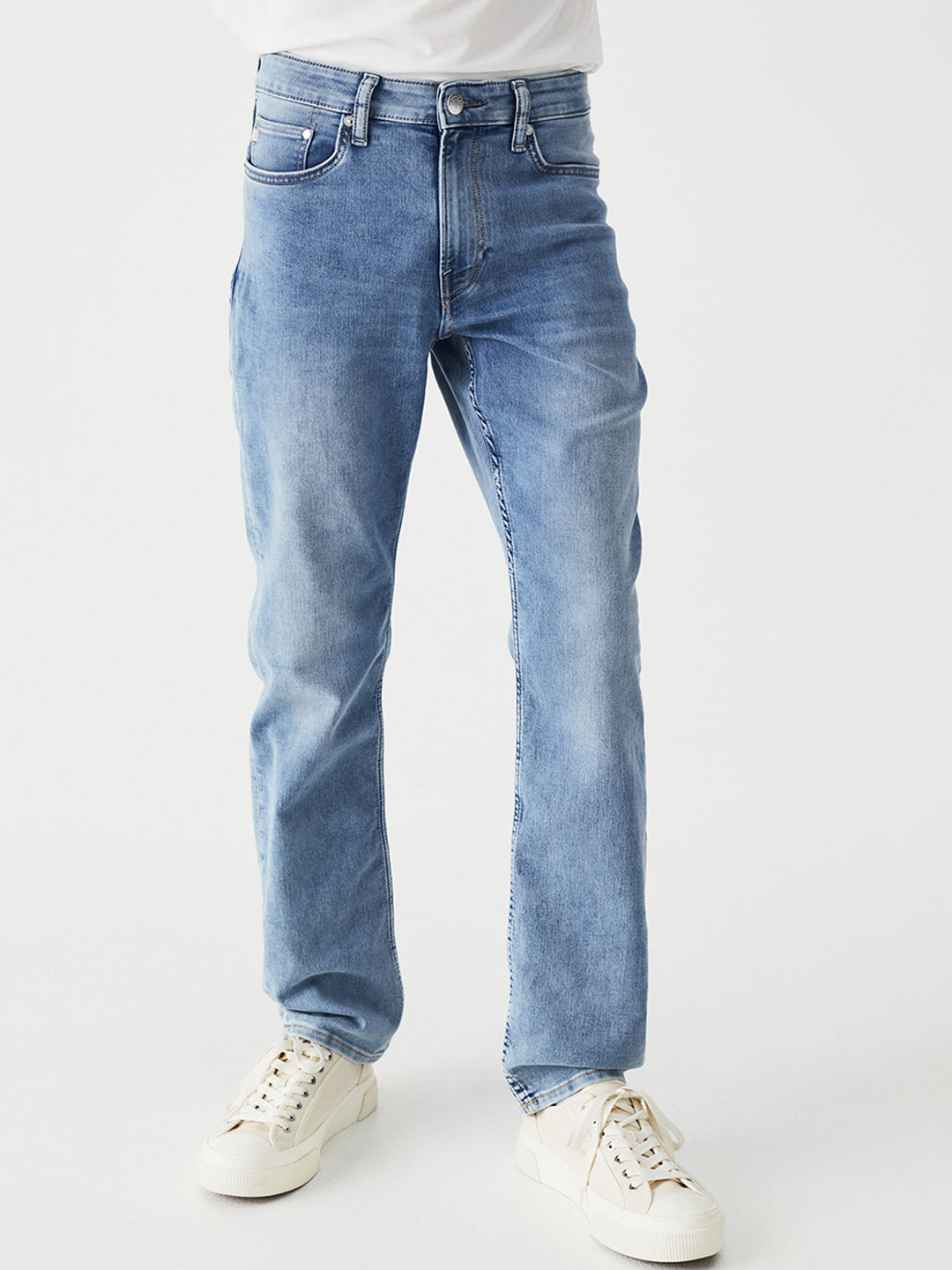 

H&M Men Blue Hybrid Regular Denim Joggers