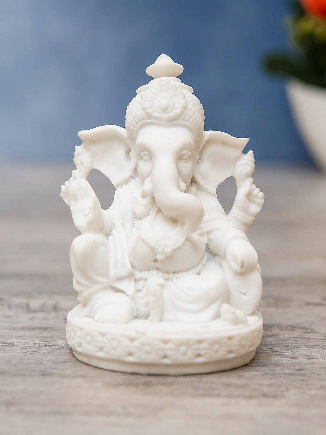 

StatueStudio White Lord Ganesha Showpieces