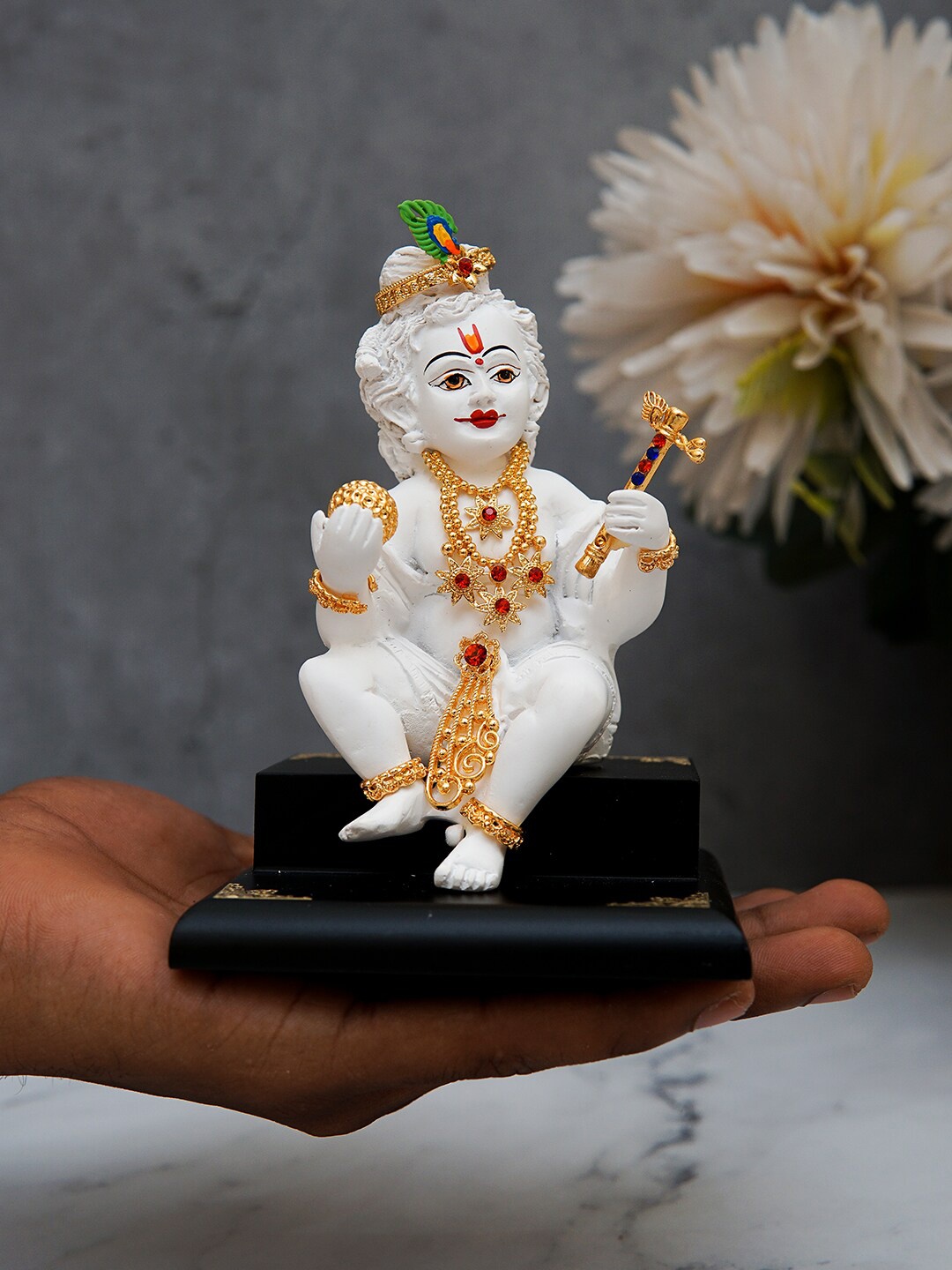 

StatueStudio White & Gold-Coloured Ladoo Gopal Showpieces