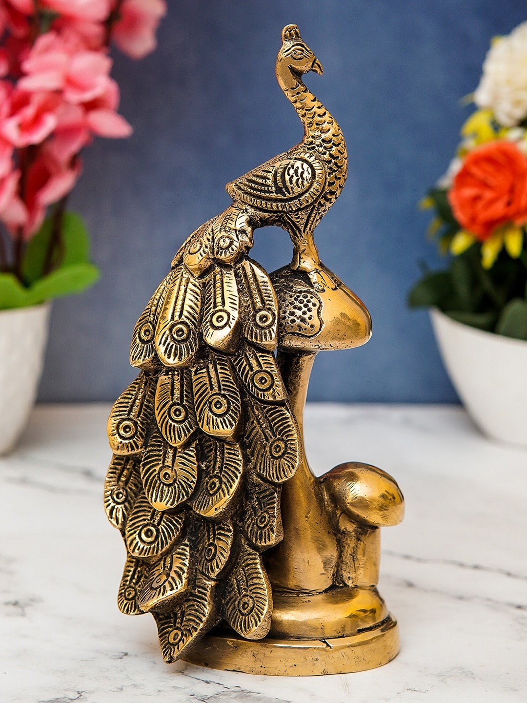 

StatueStudio Gold-Toned Peacock Showpiece