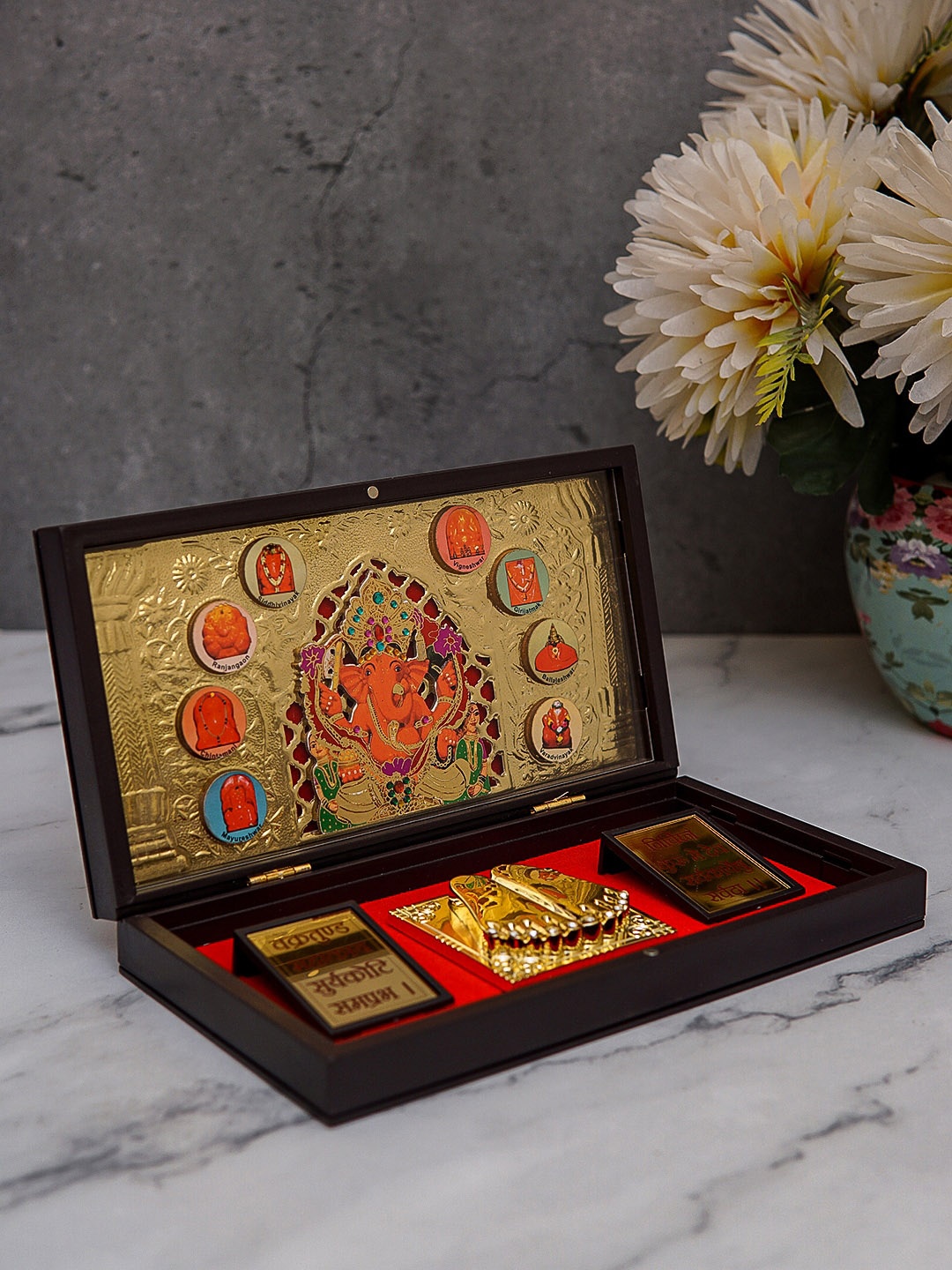 

StatueStudio Multi Brass Ganesha Charan Paduka Box, Gold