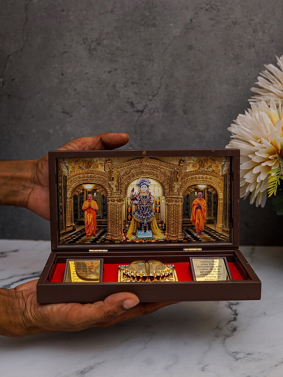 

StatueStudio Gold Solid Brass Swaminarayan Charan Paduka Box