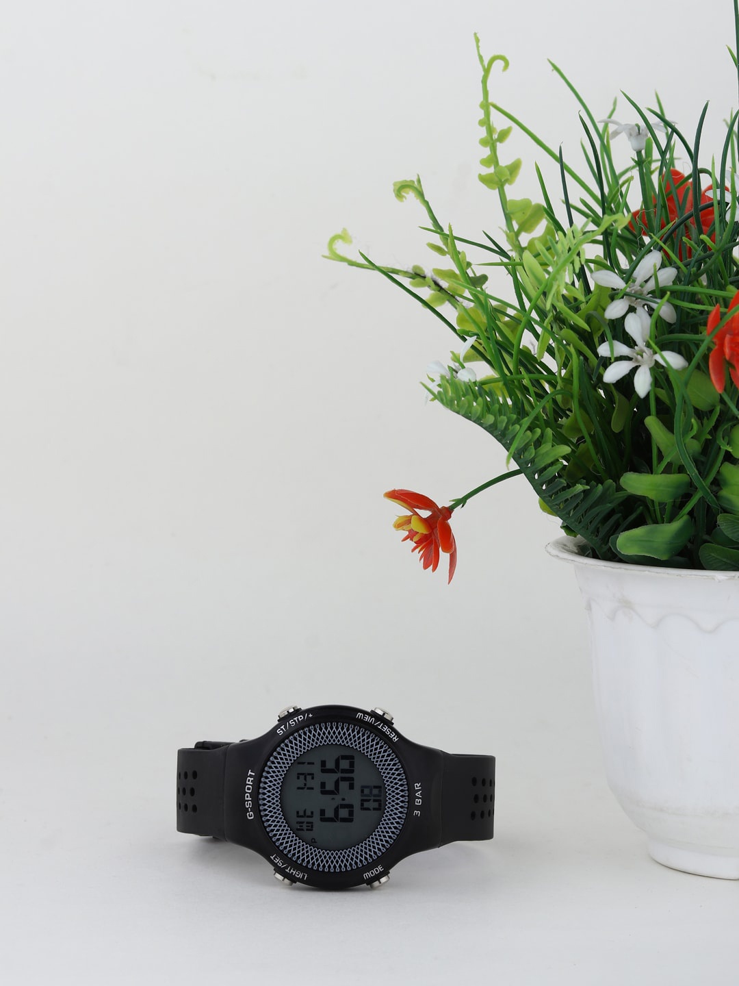 

Fantasy World Kids Printed Dial & Straps Digital Multi Function Watch FW-Sport-001-BK, Black