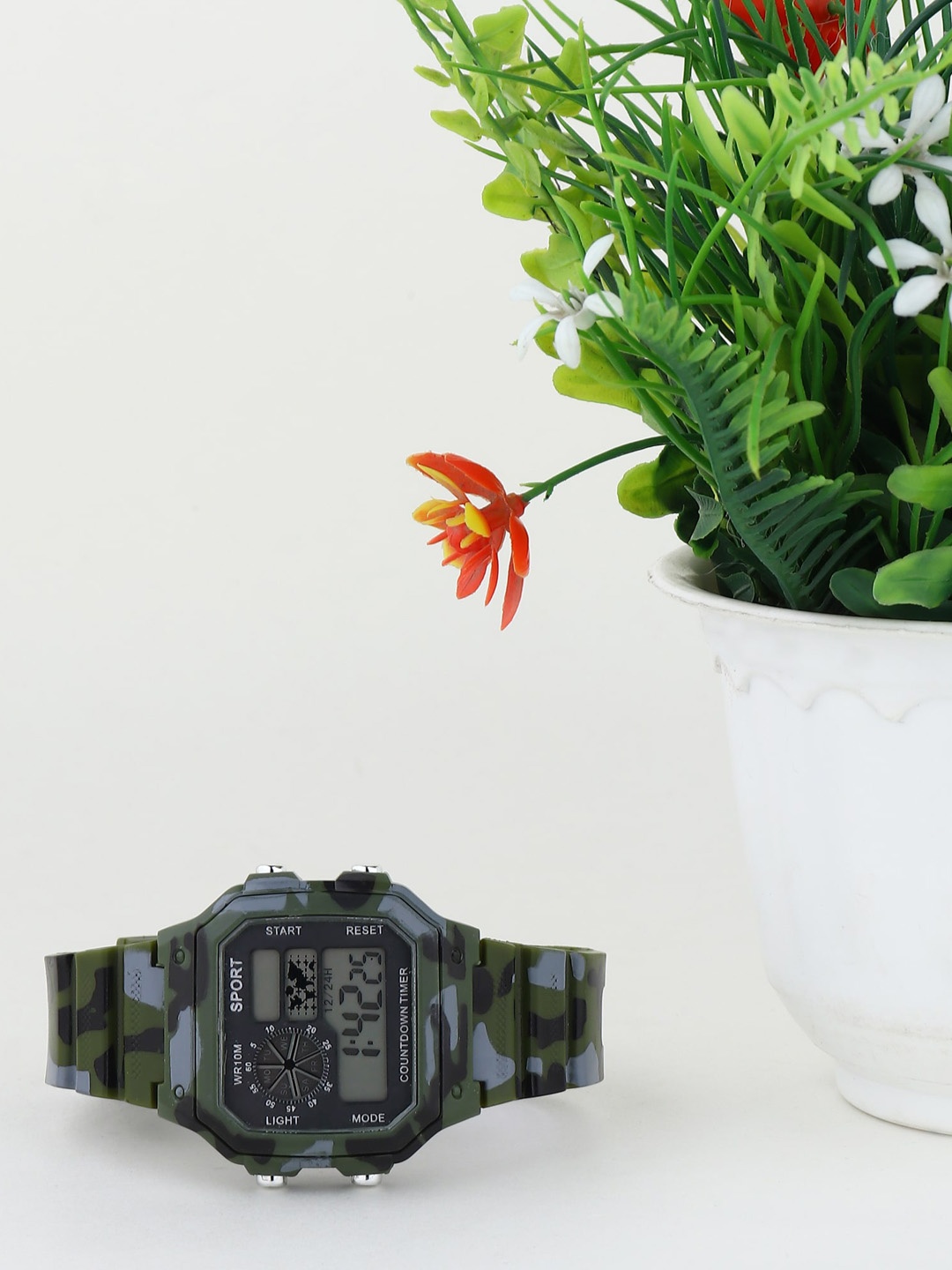 

Fantasy World Kids Printed Dial & Straps Digital Multi Function Watch FW-Sport-010-GR, Green