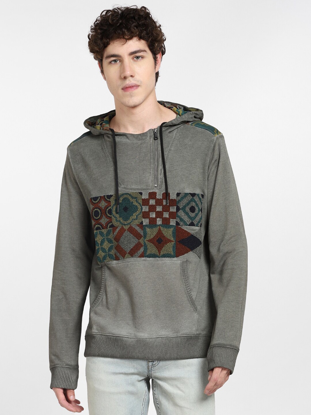 

Jack & Jones Men Grey & Green Printed Hooded Sweatshirt