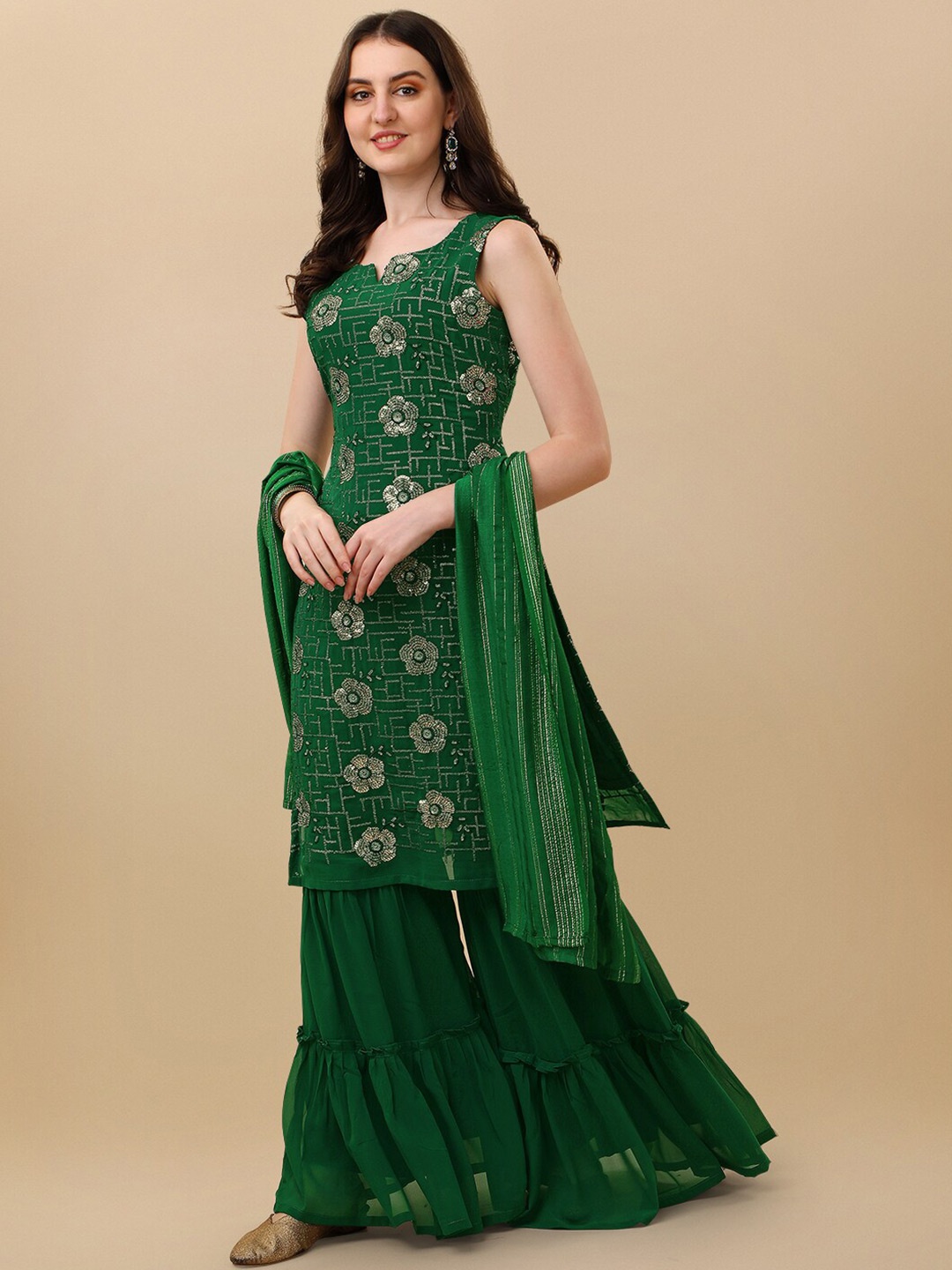

JATRIQQ Green & Silver-Toned Embellished Silk Georgette Semi-Stitched Dress Material