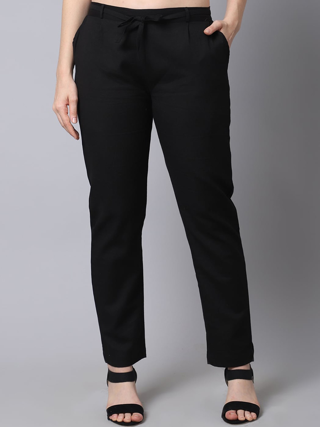 

Pistaa Women Black Pleated Cigarette Trousers