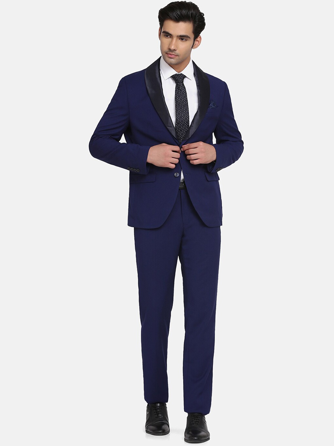 

Blackberrys Men Navy Blue Solid Single Breasted Slim Fit Three Piece Suit