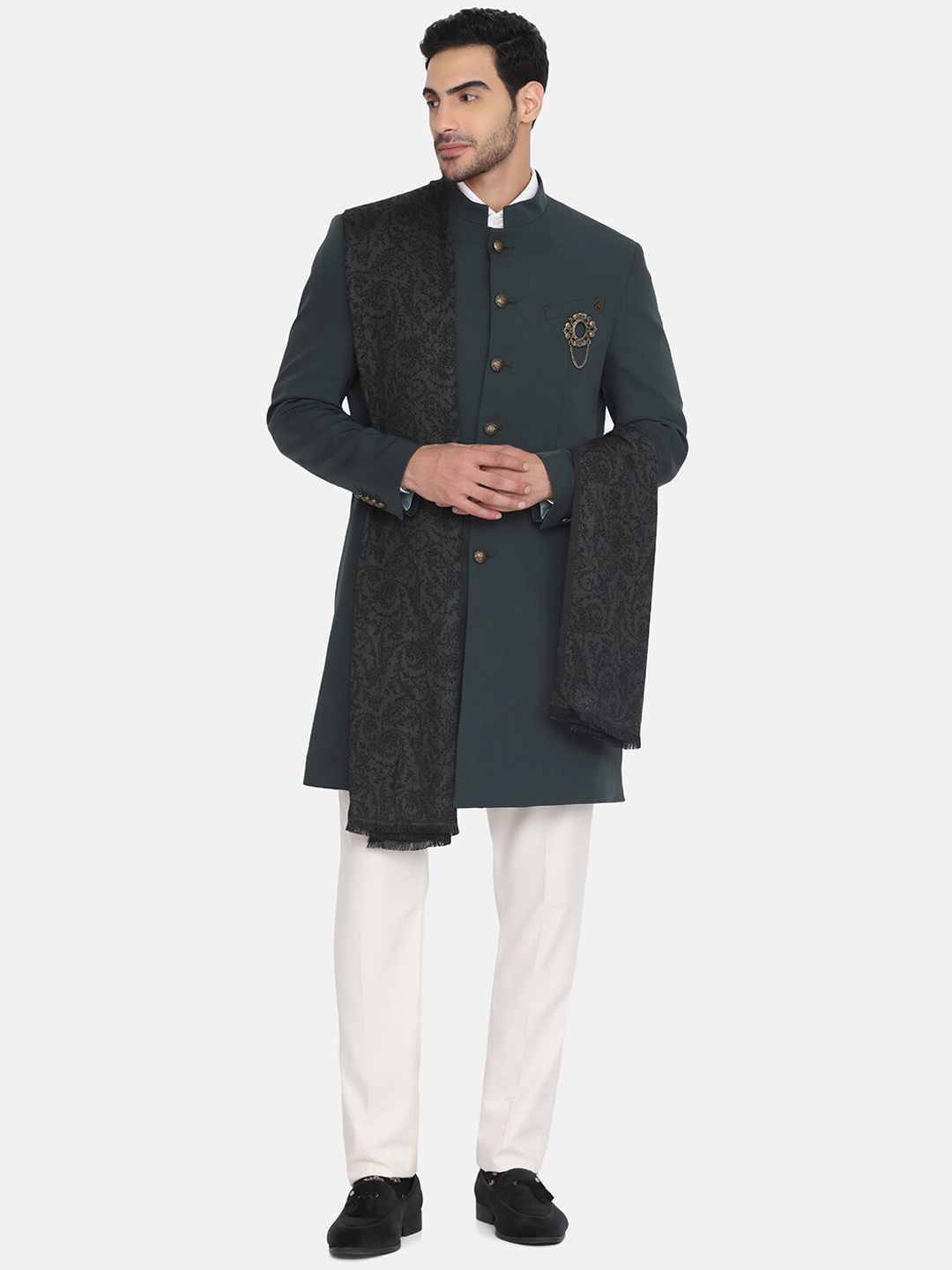 

Blackberrys Men Green Self-Design Slim-Fit Sherwani Set